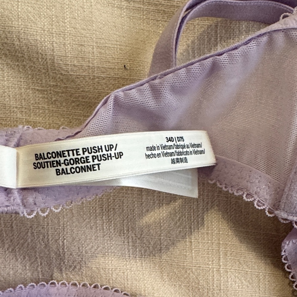 VS Lavender Balconette Push Up Bra - Picture 6 of 6